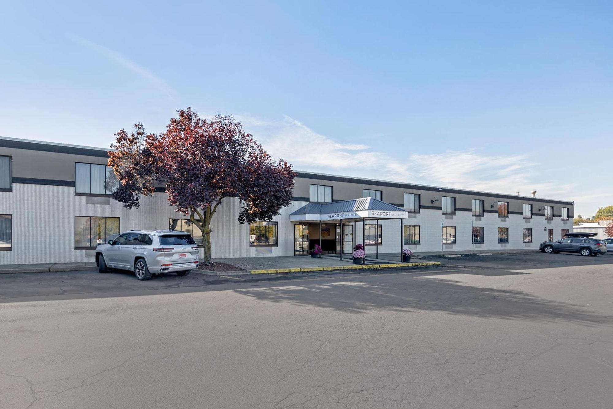 Seaport Inn & Suites Lewiston Esterno foto