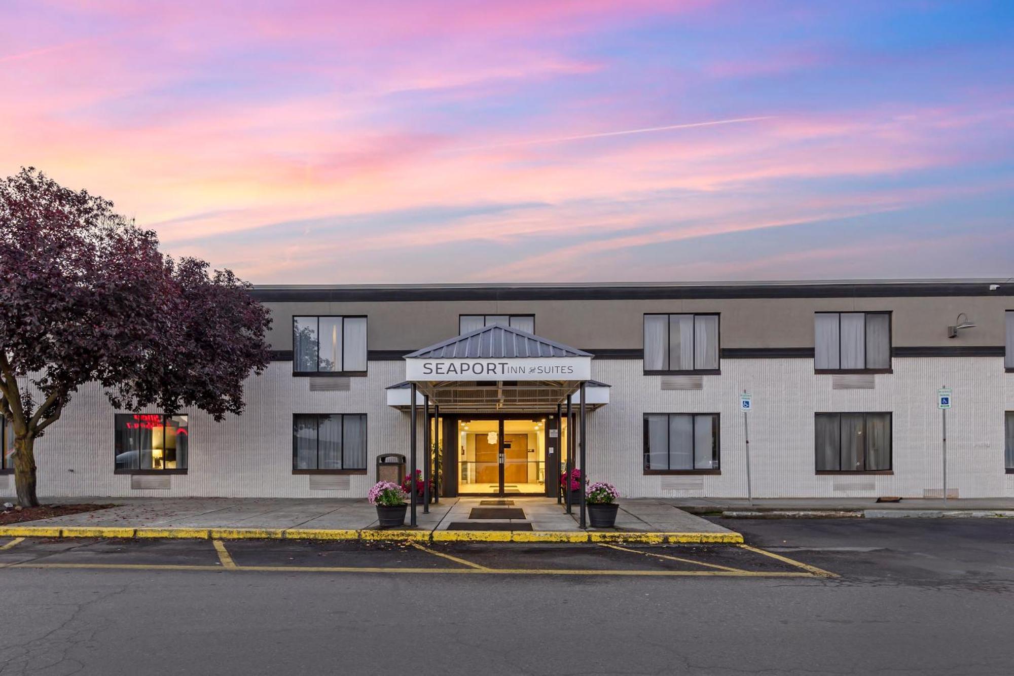 Seaport Inn & Suites Lewiston Esterno foto