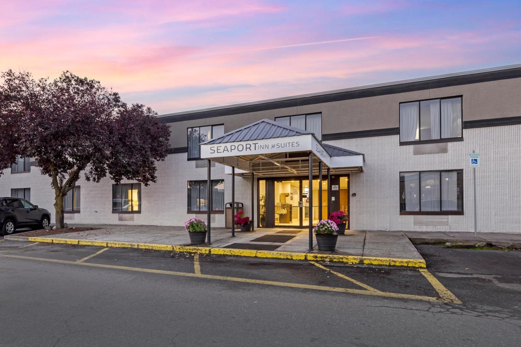 Seaport Inn & Suites Lewiston Esterno foto